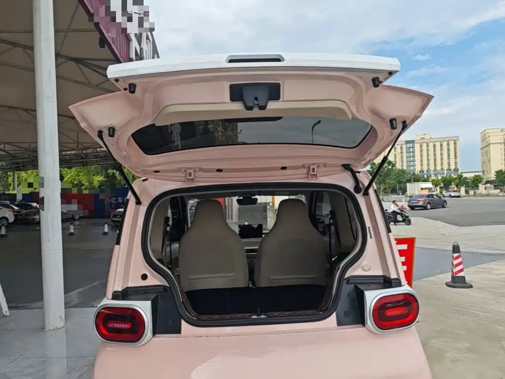 Wuling MINIEV — миниатюра 19