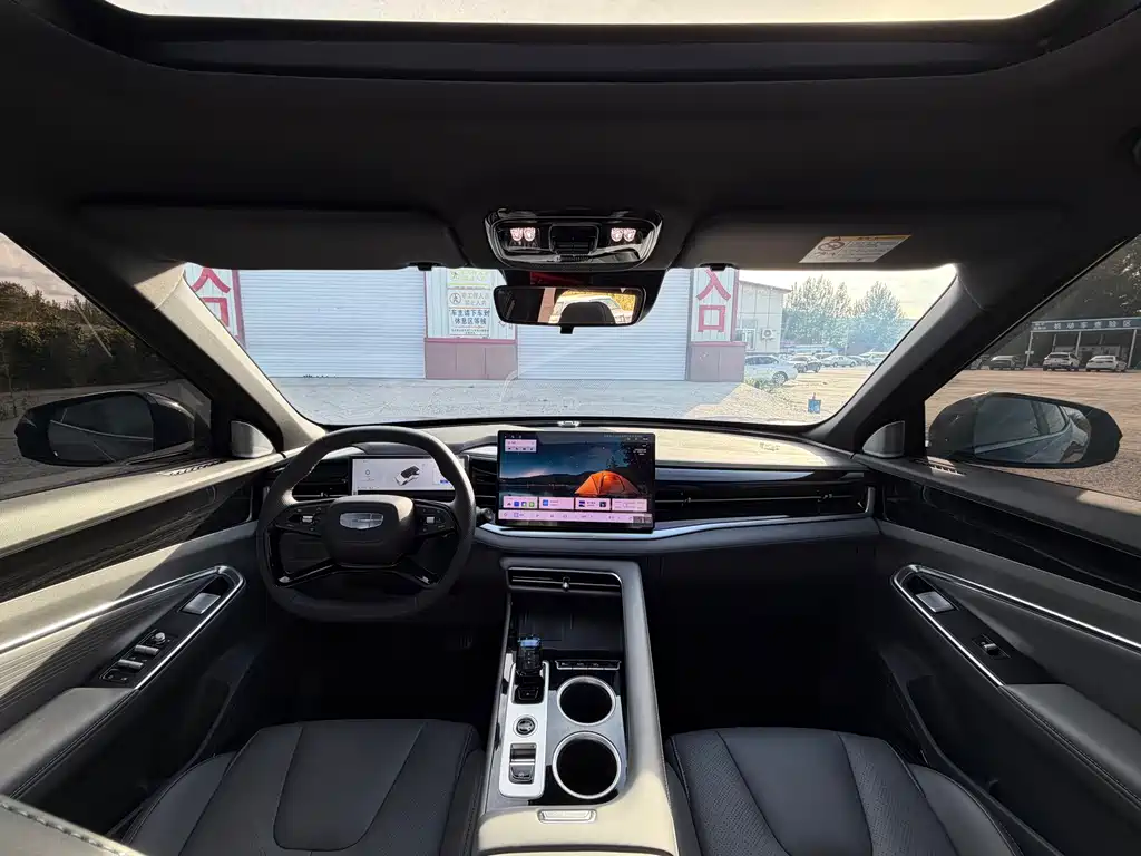 Geely Boyue — миниатюра 4