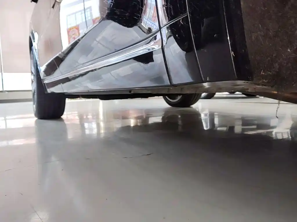 Li Auto Li L8 — миниатюра 21