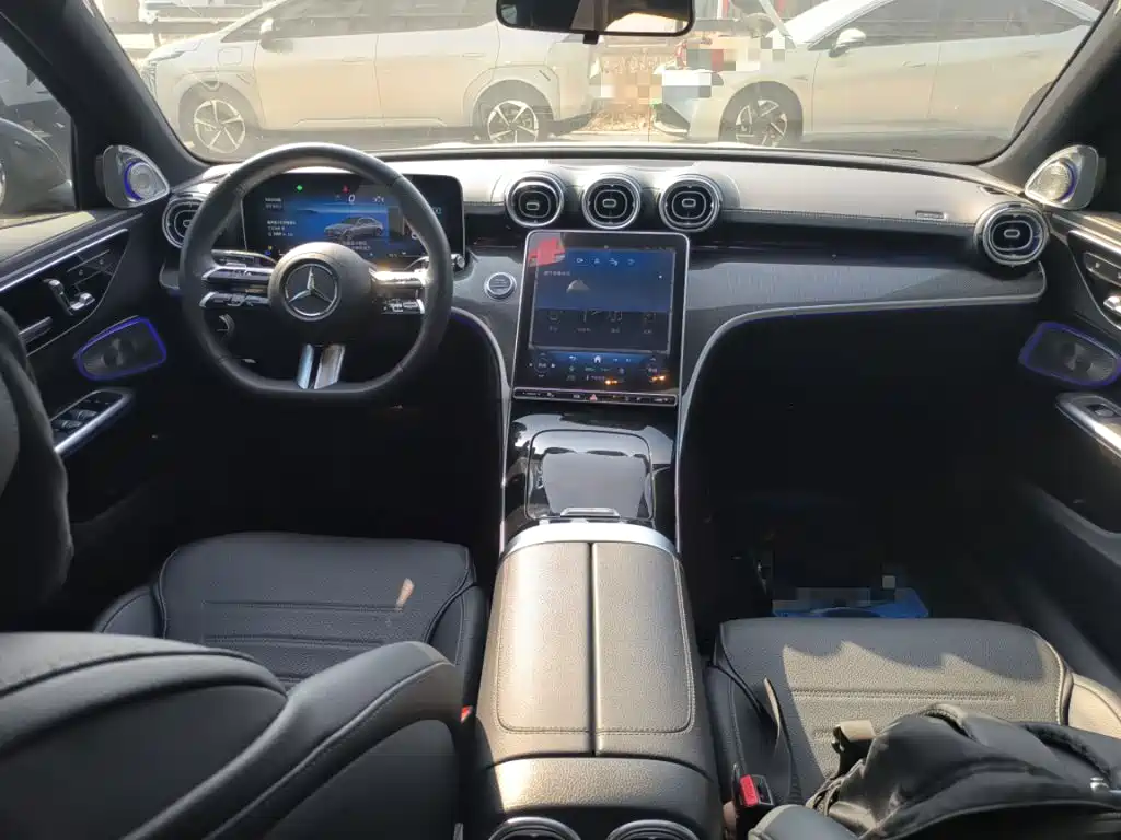 Mercedes-Benz C-Class — миниатюра 10