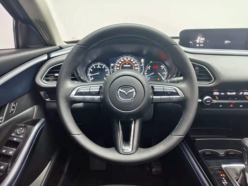 Mazda CX-30 — миниатюра 10