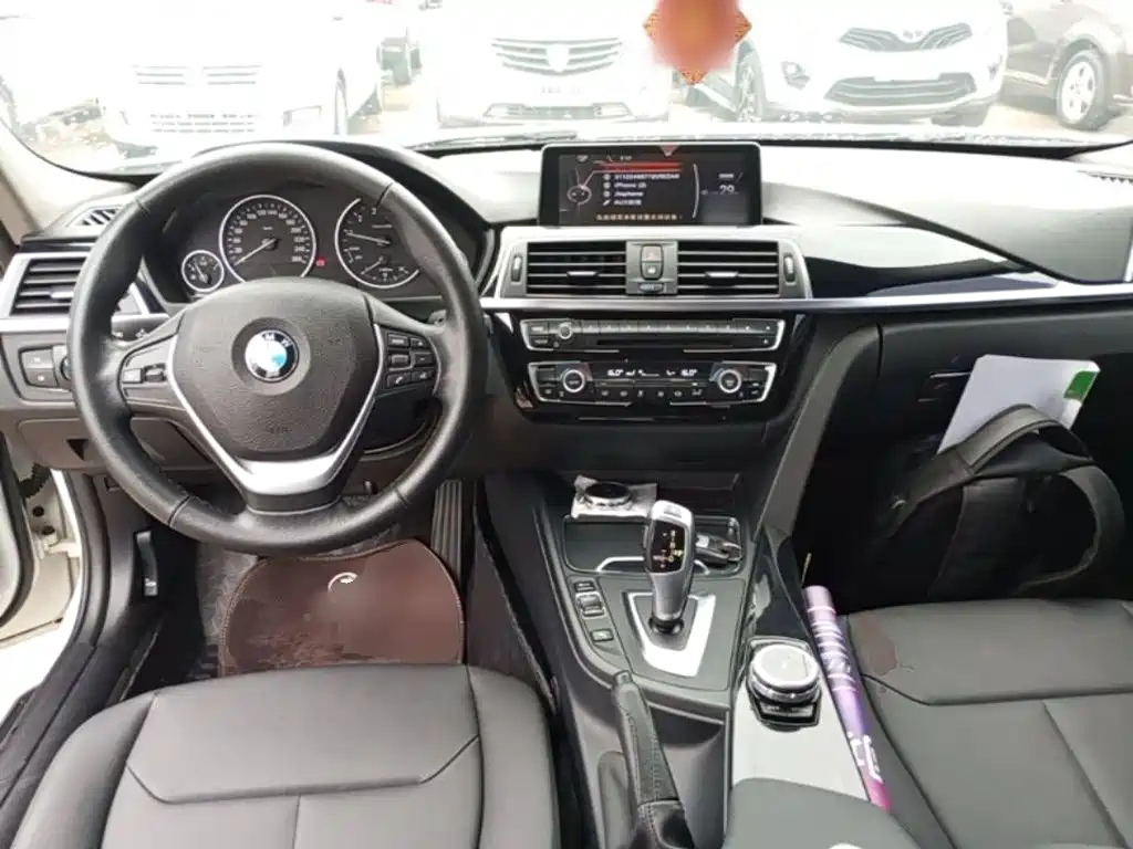 BMW 3 Series — миниатюра 10