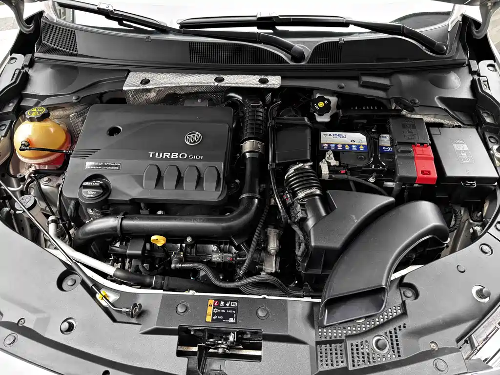 Buick Verano — миниатюра 13