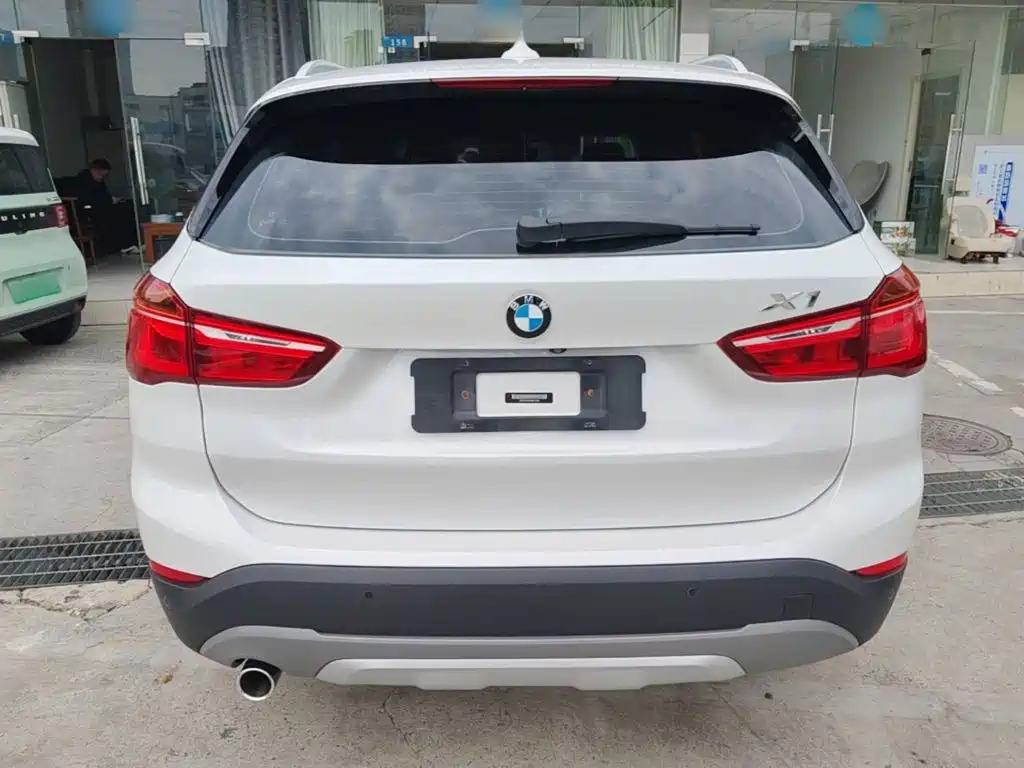 BMW X1 — миниатюра 6