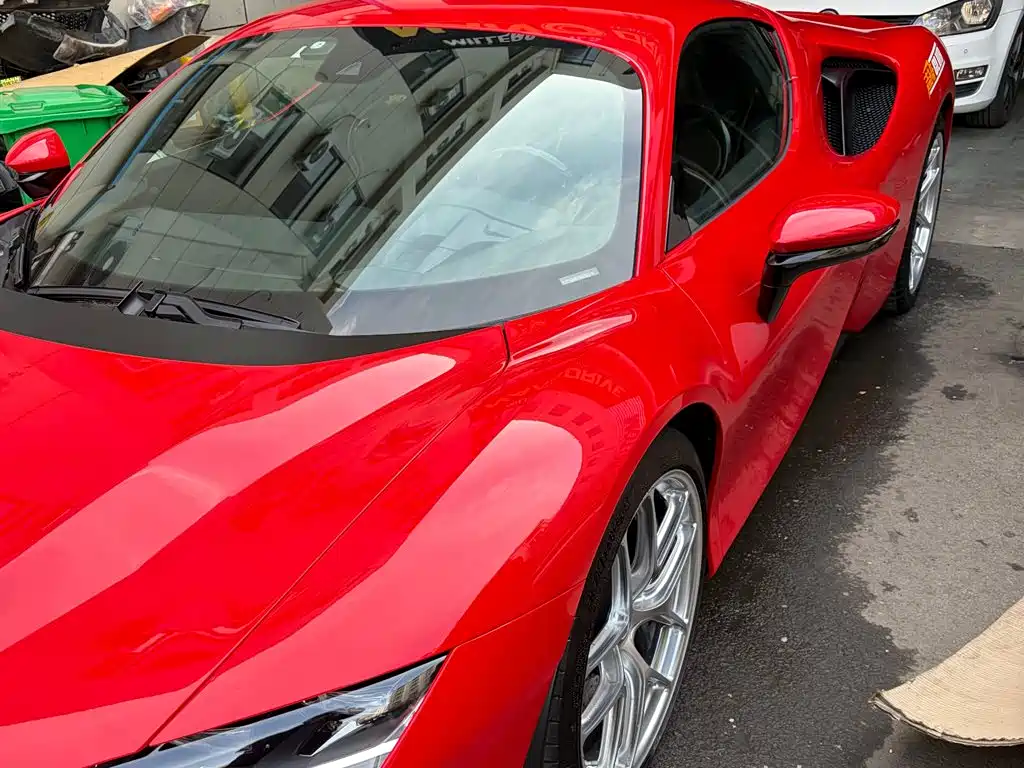 Ferrari SF90 2020 3.9T V8 Stradale