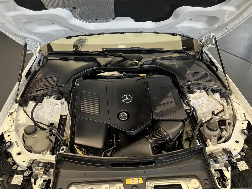 Mercedes-Benz C-Class — миниатюра 4