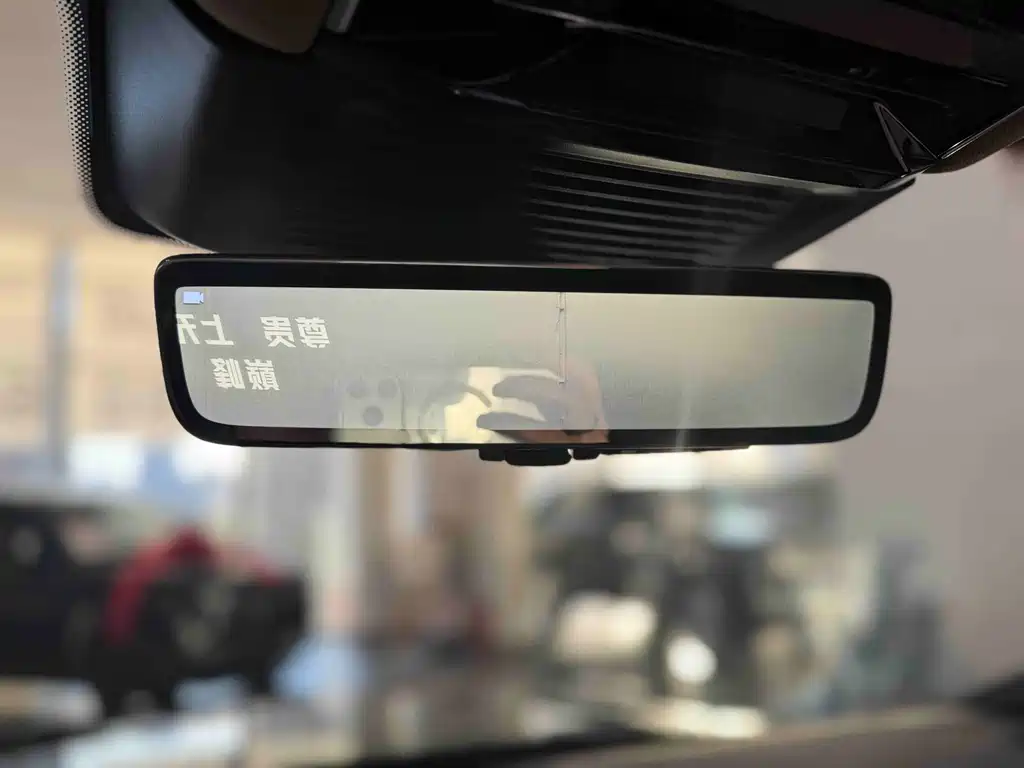 Land Rover Range Rover — миниатюра 12