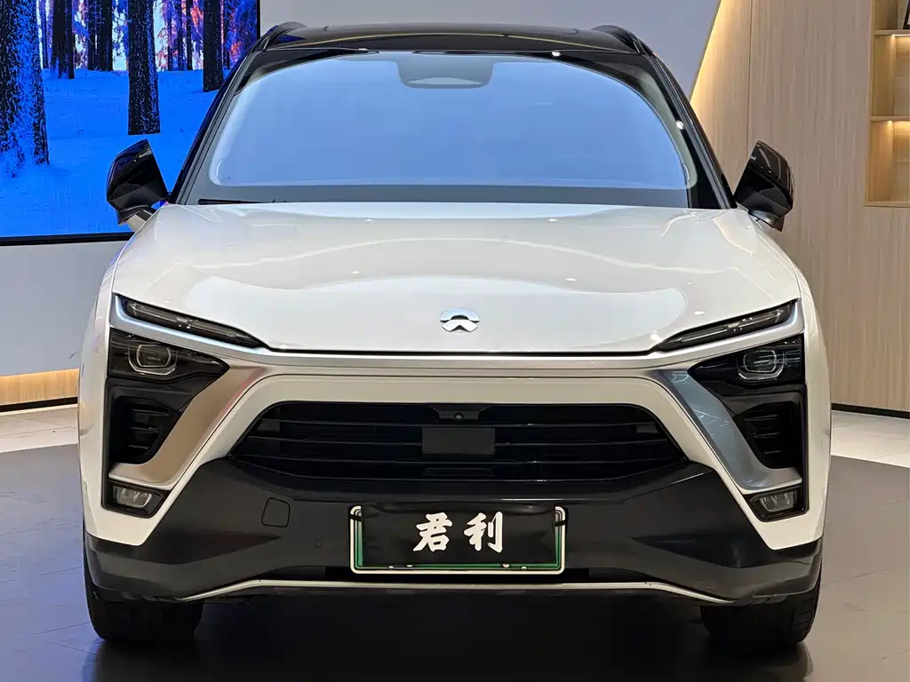 NIO NIO ES8