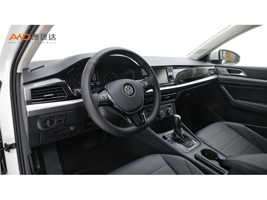 Volkswagen Lavida — миниатюра 6