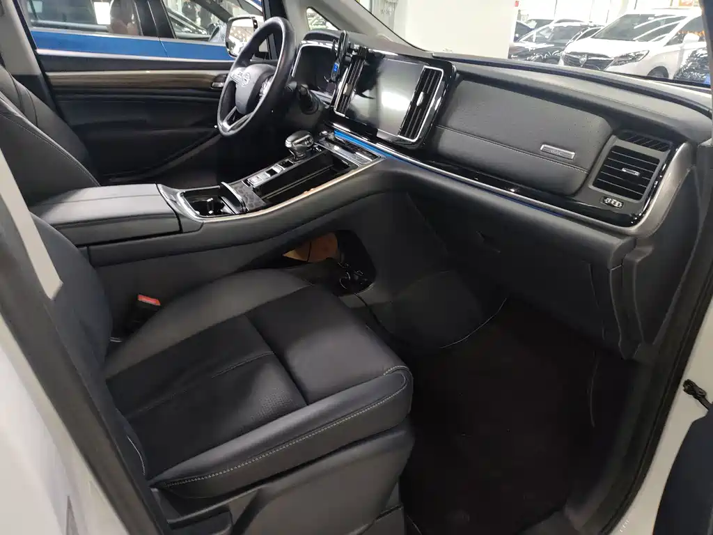 GAC M8 2021 390T Luxury