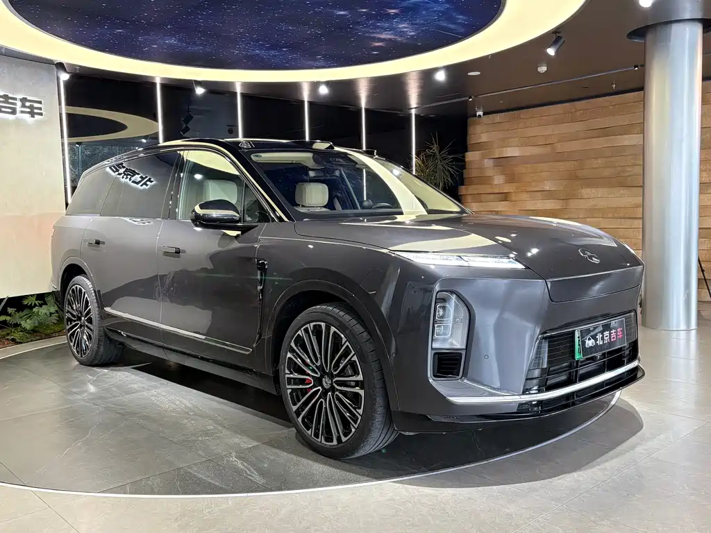 NIO ES8 — фотографии объявления, Фото 4