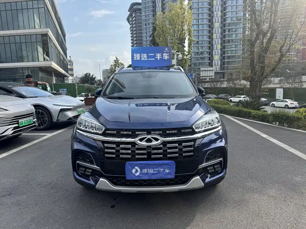 CHERY TIGGO 8