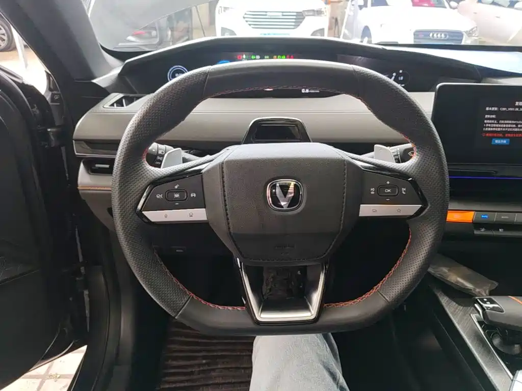 Changan UNI-V — миниатюра 11