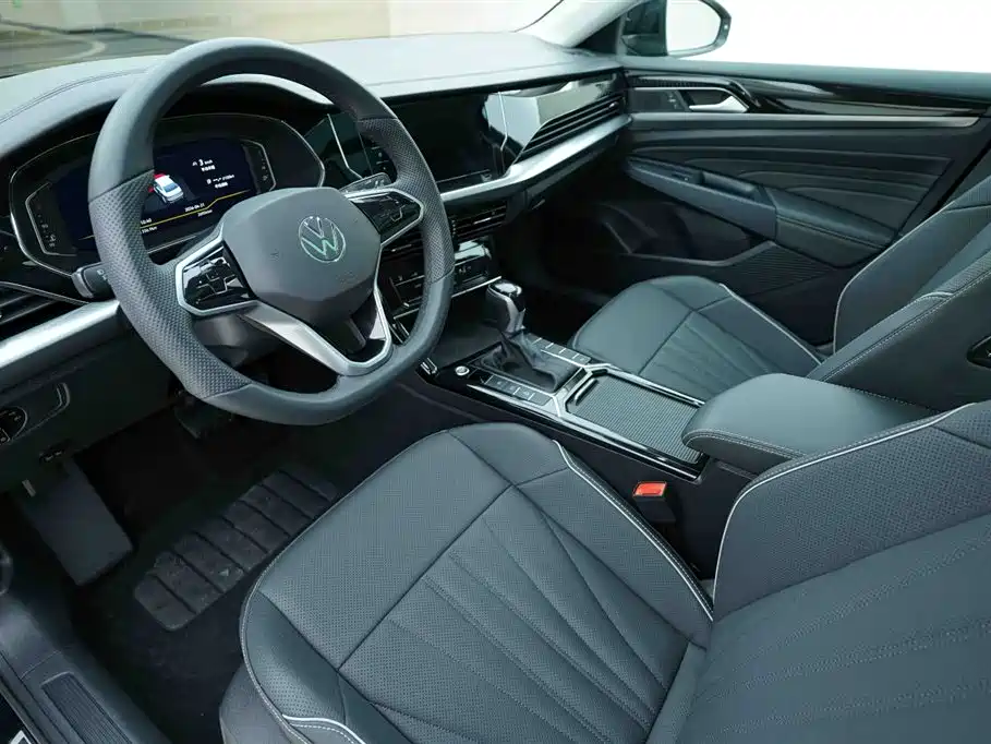 Volkswagen Passat 2024 380TSI Elite