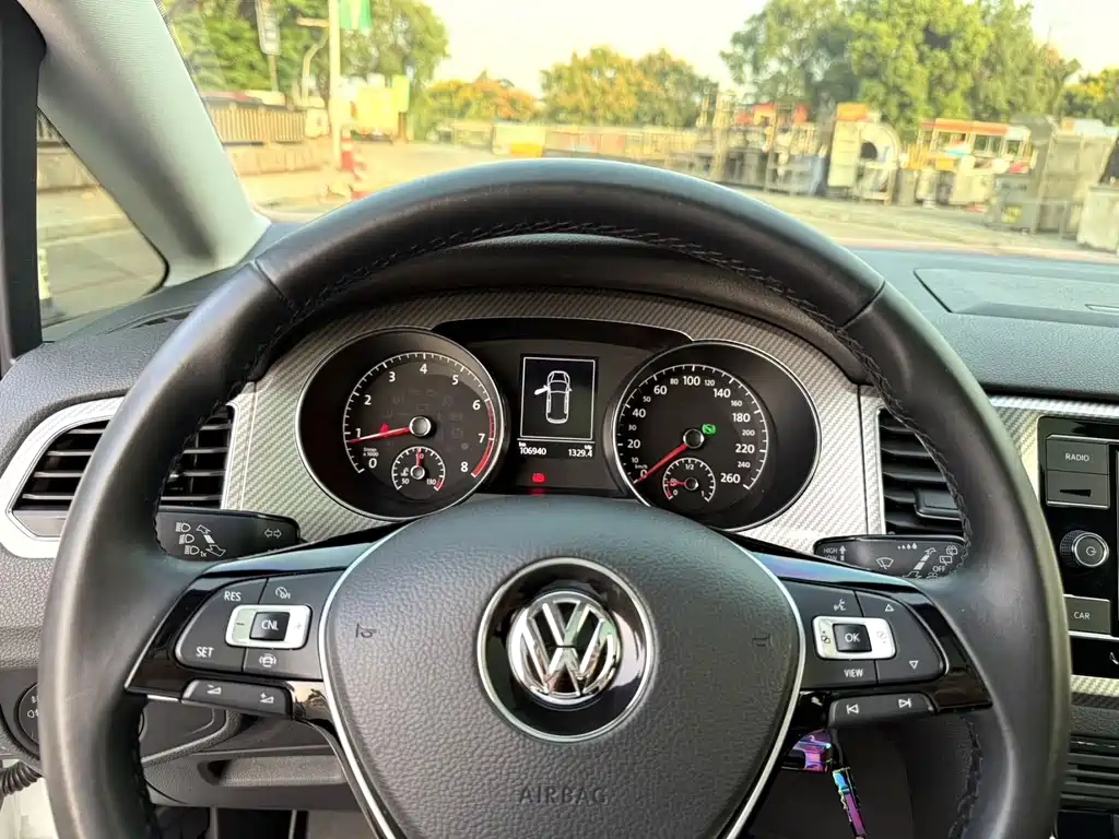 Volkswagen Golf Sportsvan — миниатюра 8