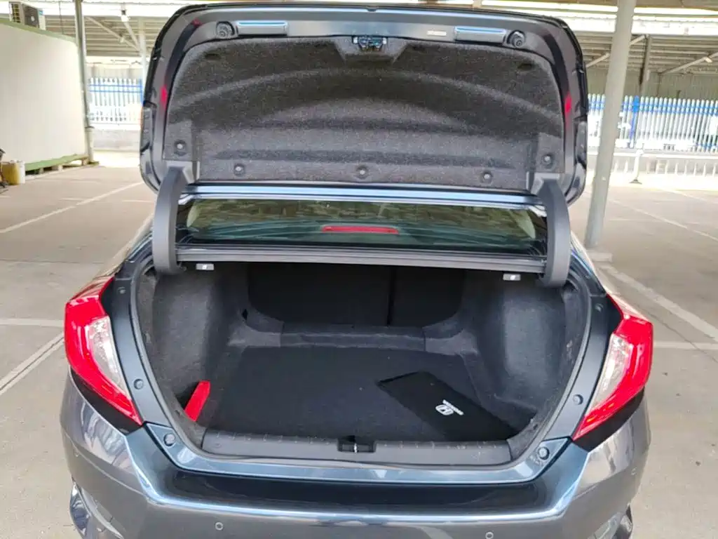 Honda Civic — миниатюра 19
