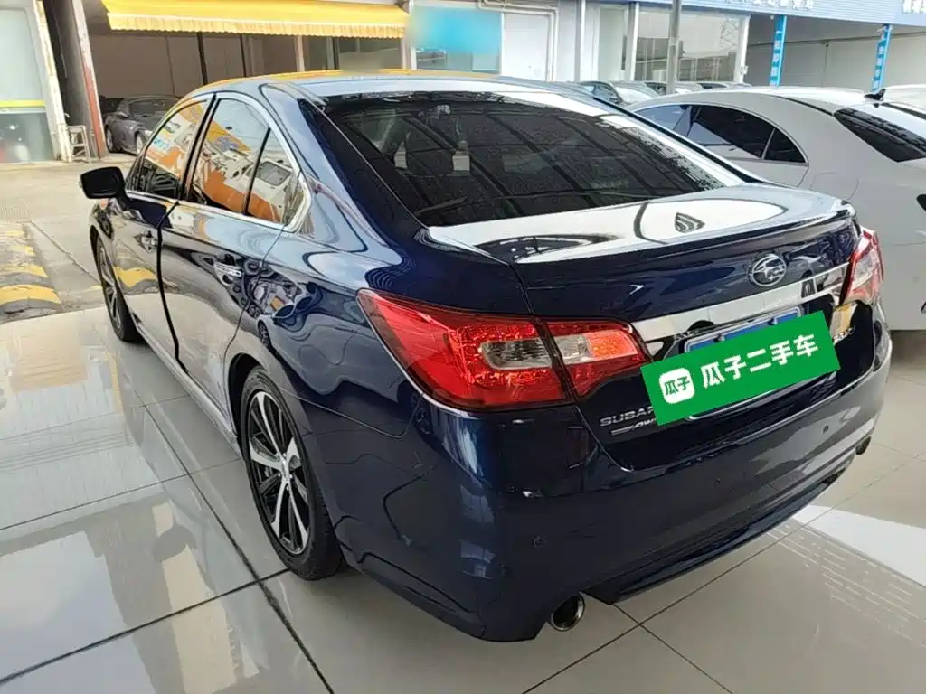 Subaru Legacy — миниатюра 5