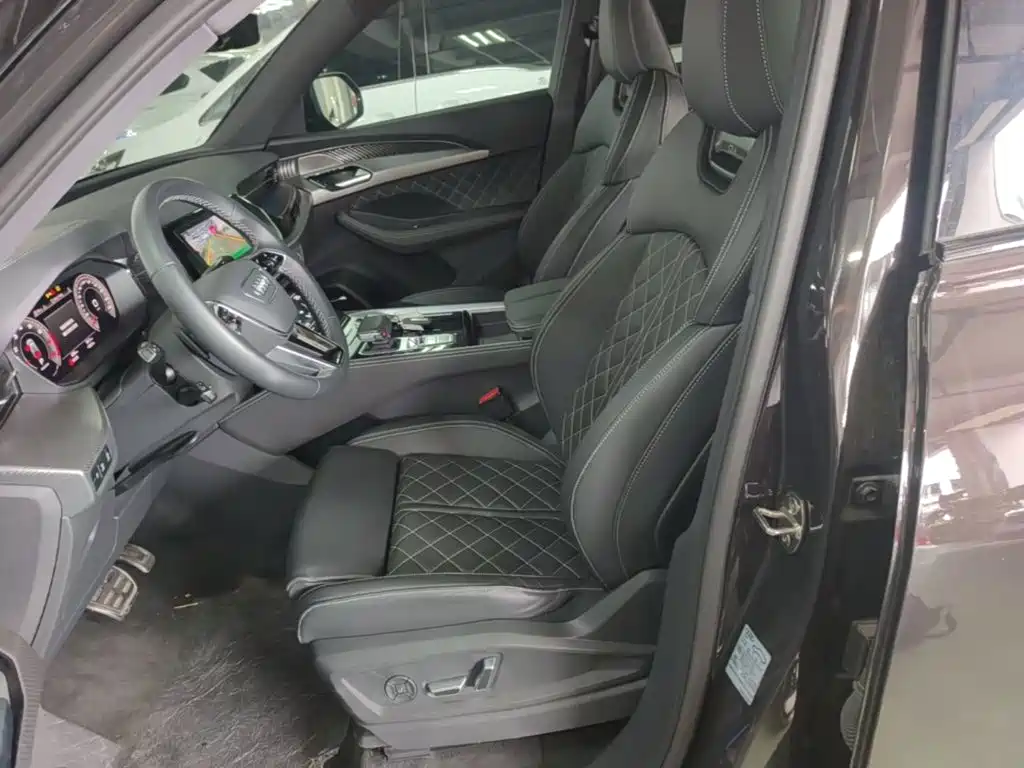 Audi Q6 — миниатюра 15