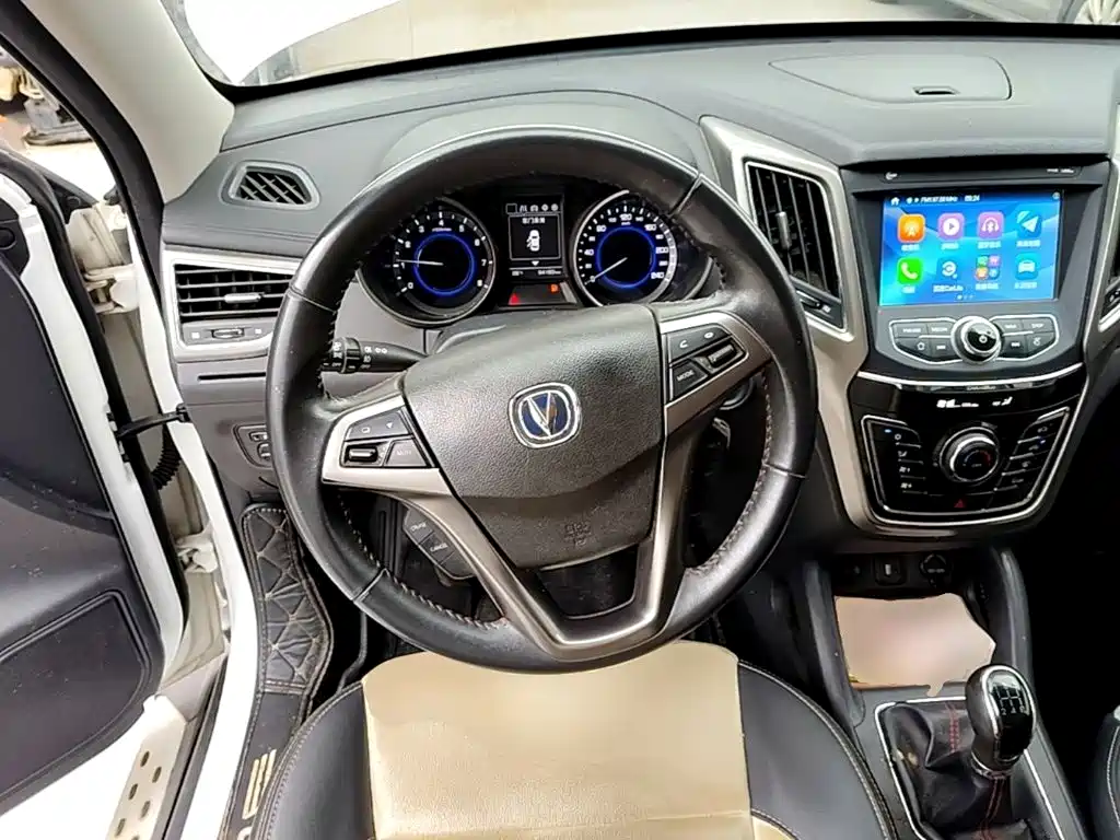 Changan CS35 — миниатюра 11