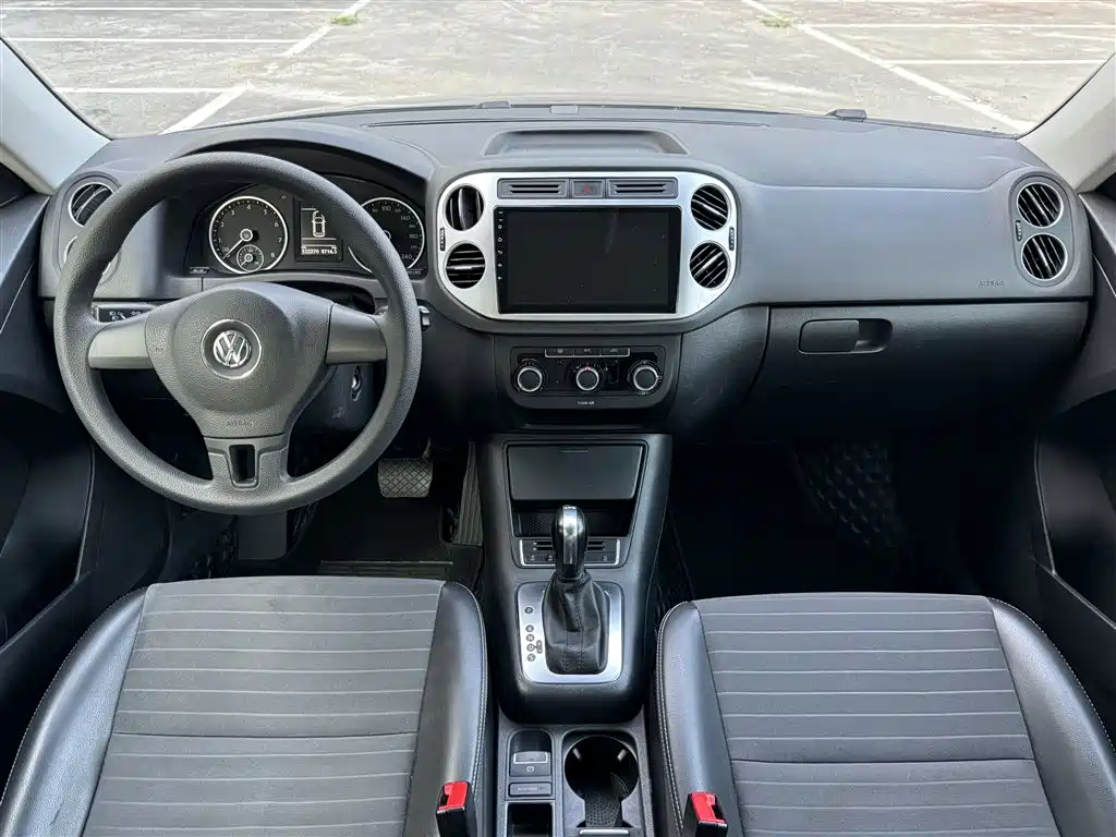 Volkswagen Tiguan — миниатюра 8