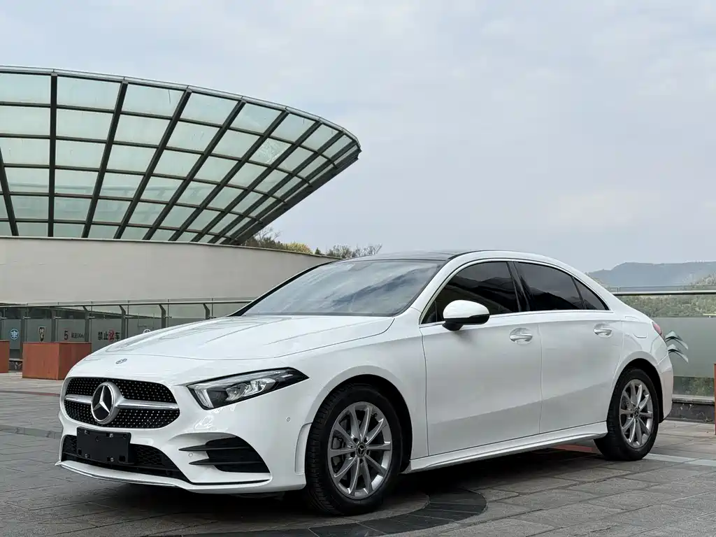 MERCEDES-BENZ A CLASS