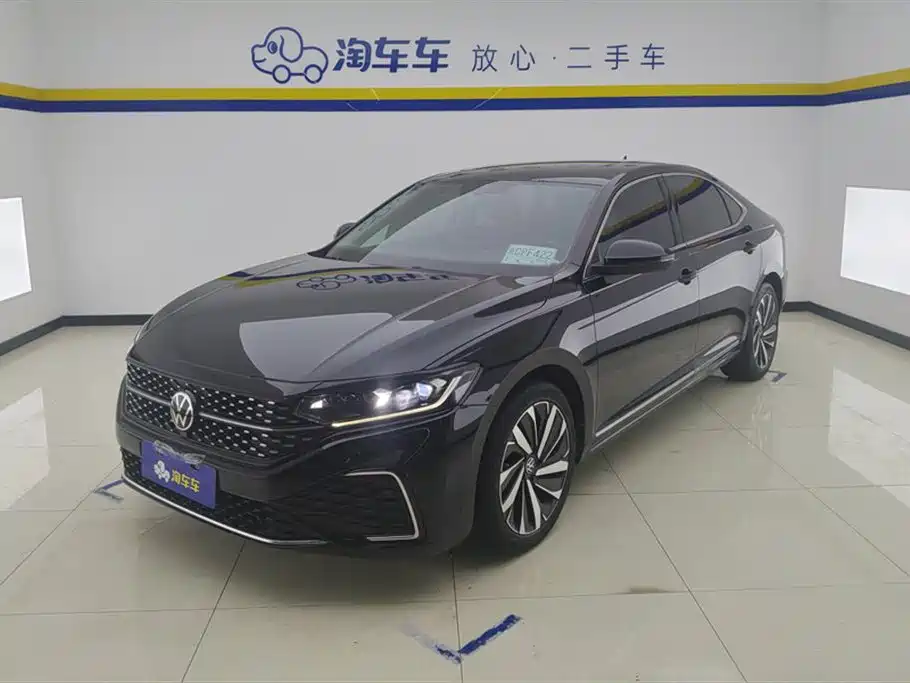 Volkswagen Passat 2022
