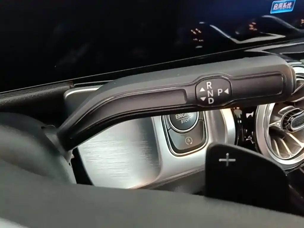 Mercedes-Benz GLB — миниатюра 14
