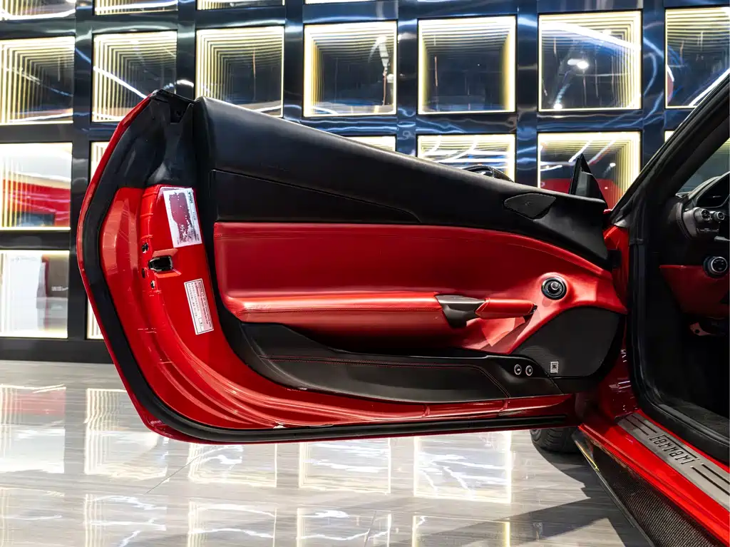 Ferrari 488 — миниатюра 13