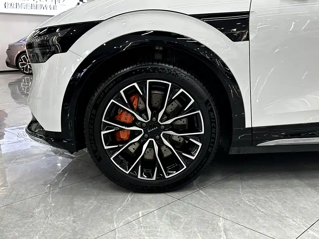 ZEEKR EXTREME KRYPTON 7X