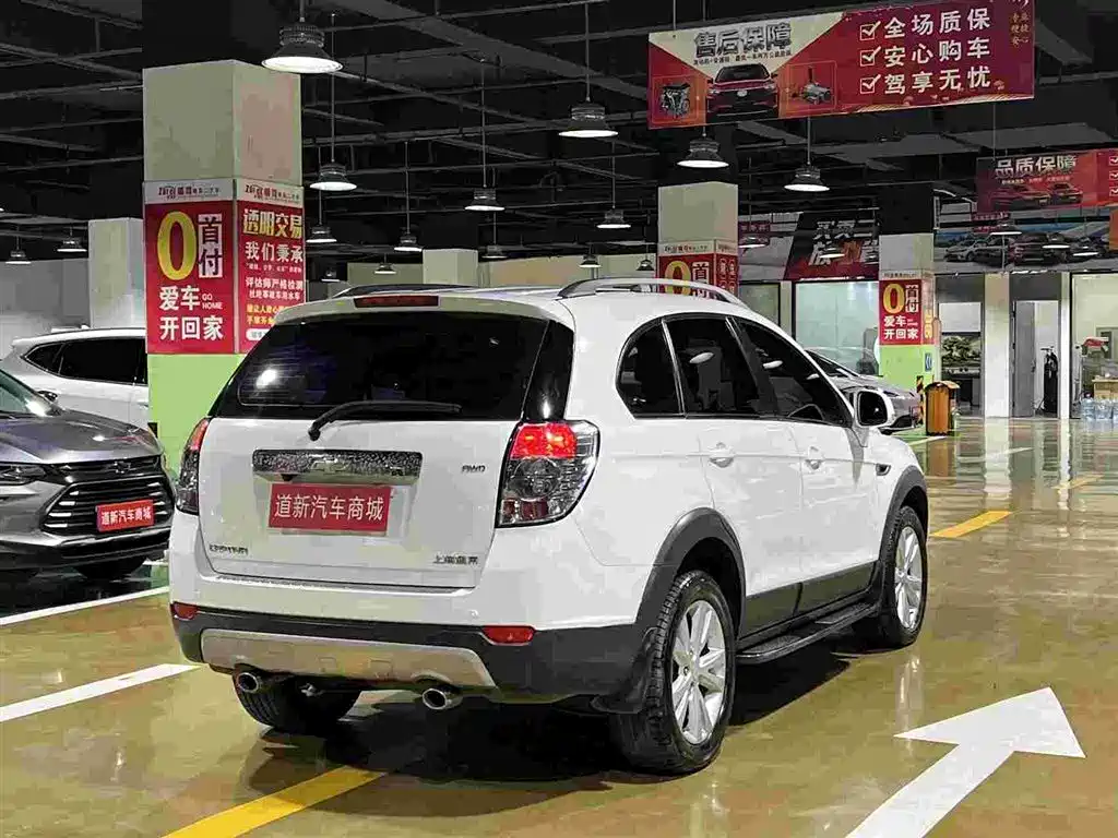 Chevrolet Captiva — миниатюра 9