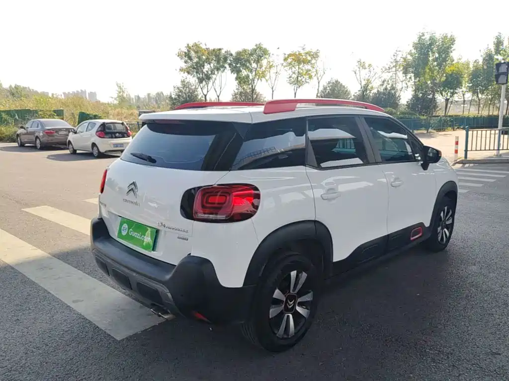 Citroen C4 Aircross — миниатюра 7