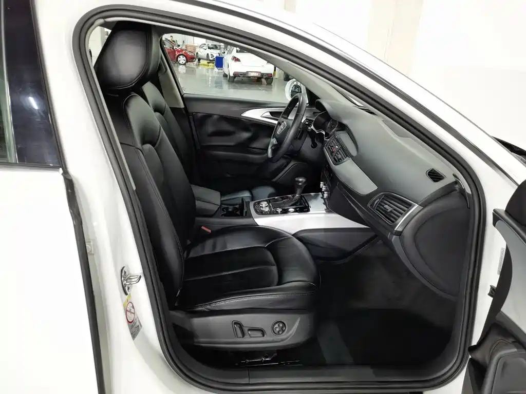 Audi A6L — миниатюра 23