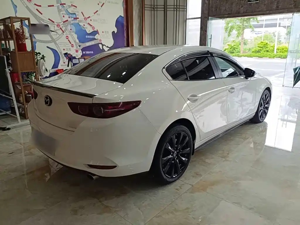 Mazda 3 Axela — миниатюра 7