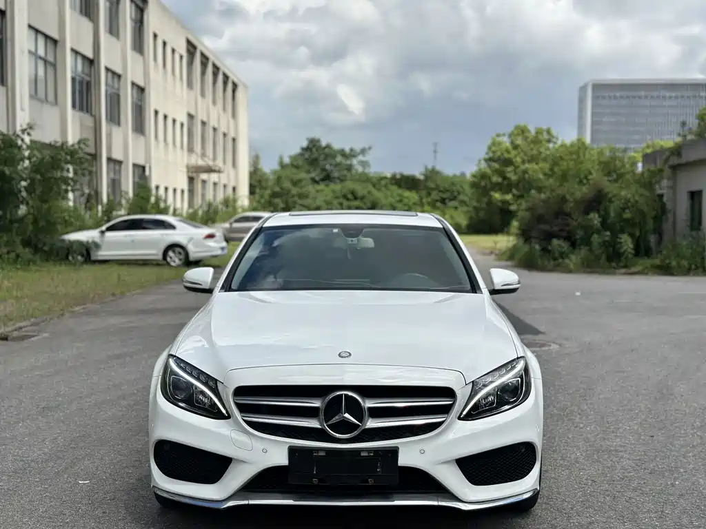 Mercedes-Benz C-Class — миниатюра 2