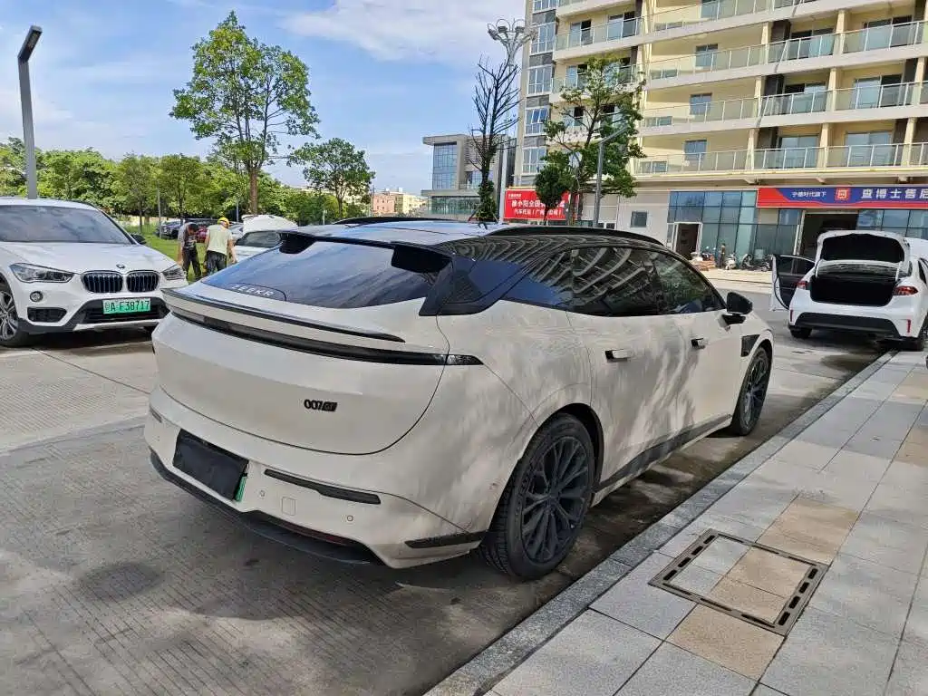 Zeekr Крайний Криптон 007 GT — миниатюра 5