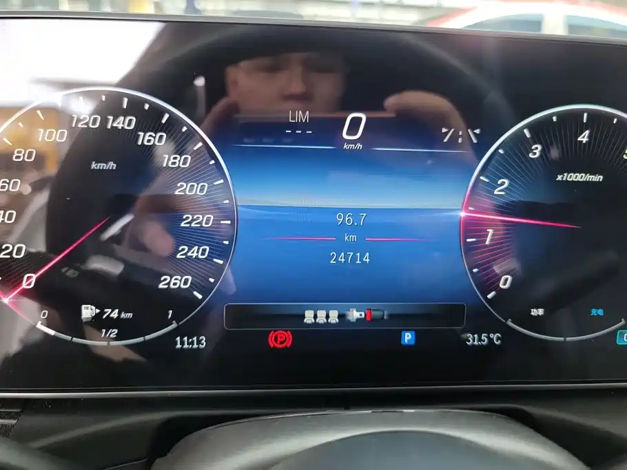 Mercedes-Benz C-Class — миниатюра 14