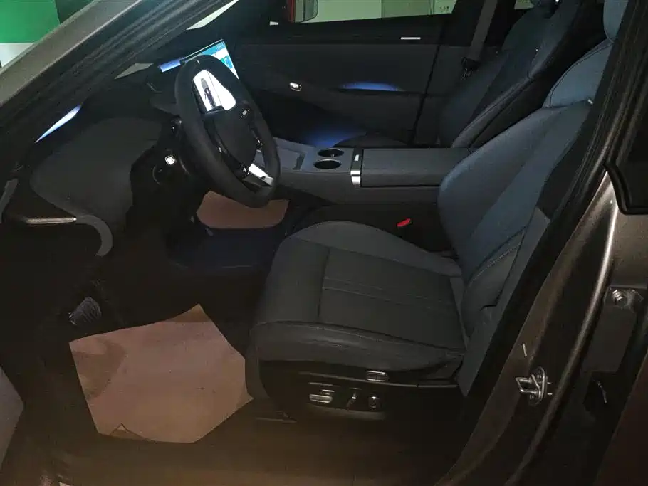 XIAOMI CAR XIAOMI YU7