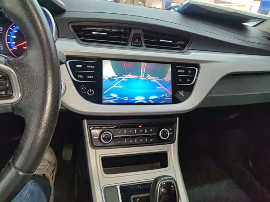 Geely Vision — миниатюра 13