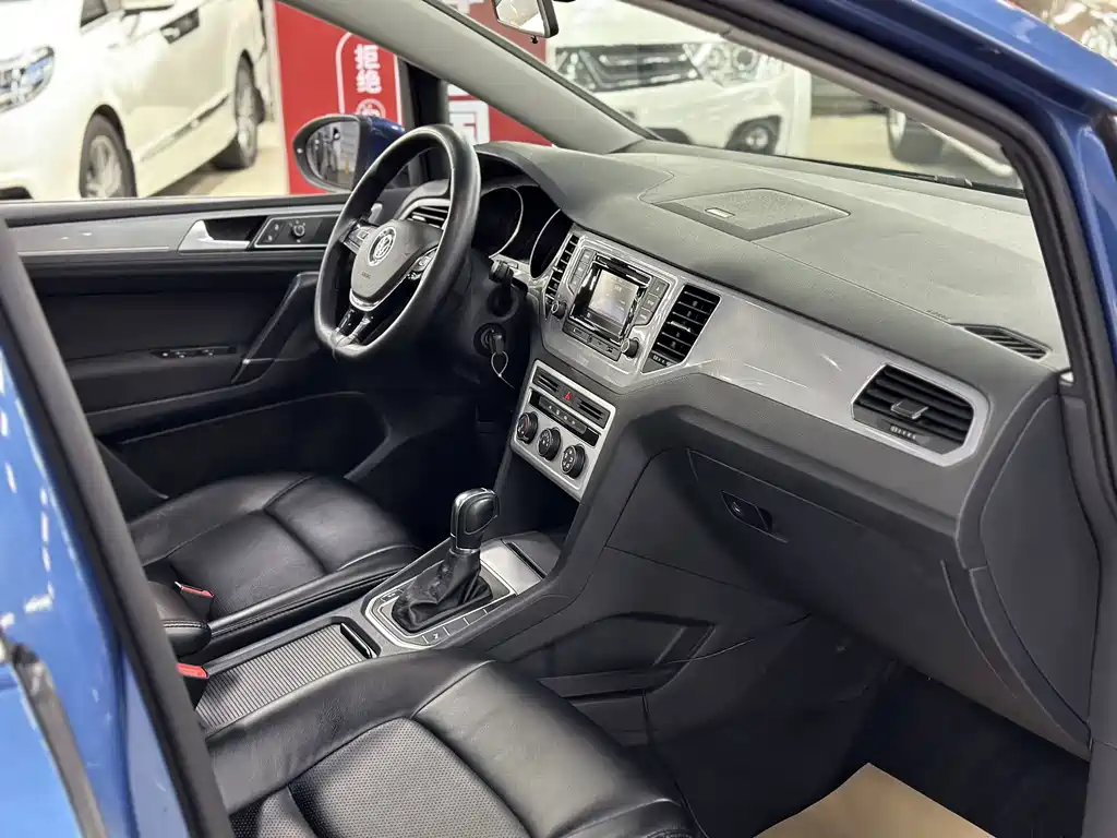 Volkswagen Golf Sportsvan 230TSI Auto Progressive Type, фото 11