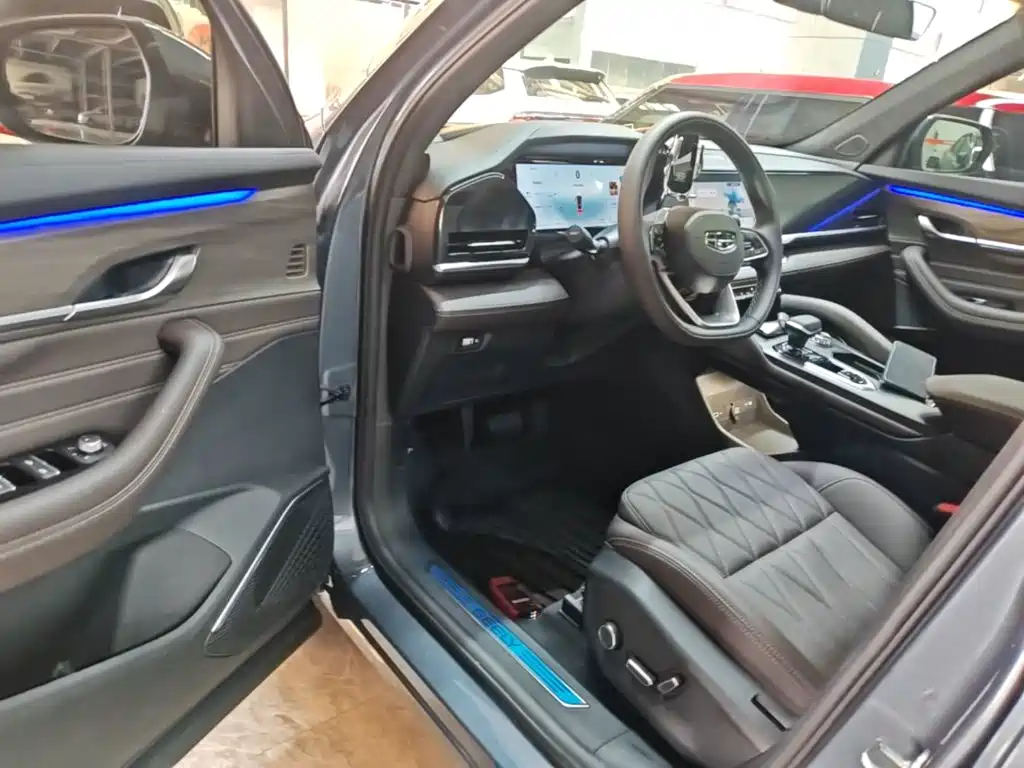 Geely Xingyue L — миниатюра 16