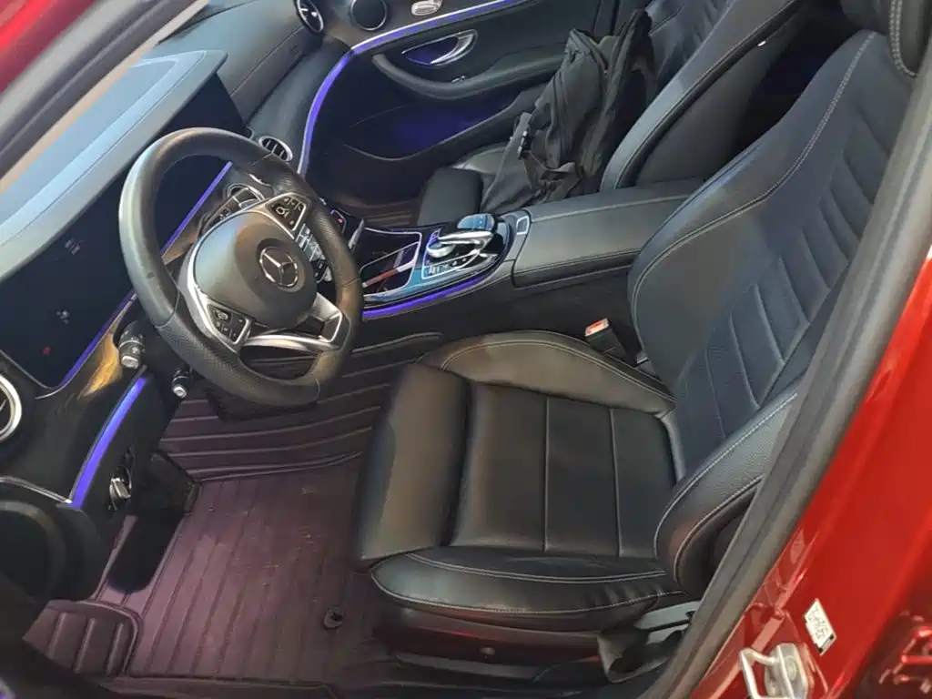 Mercedes-Benz E-Class — миниатюра 15
