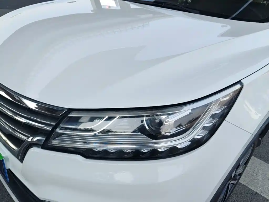 Roewe RX3 — миниатюра 24