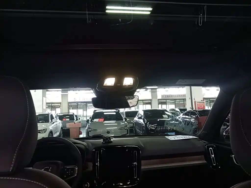 Volvo XC40 — миниатюра 18