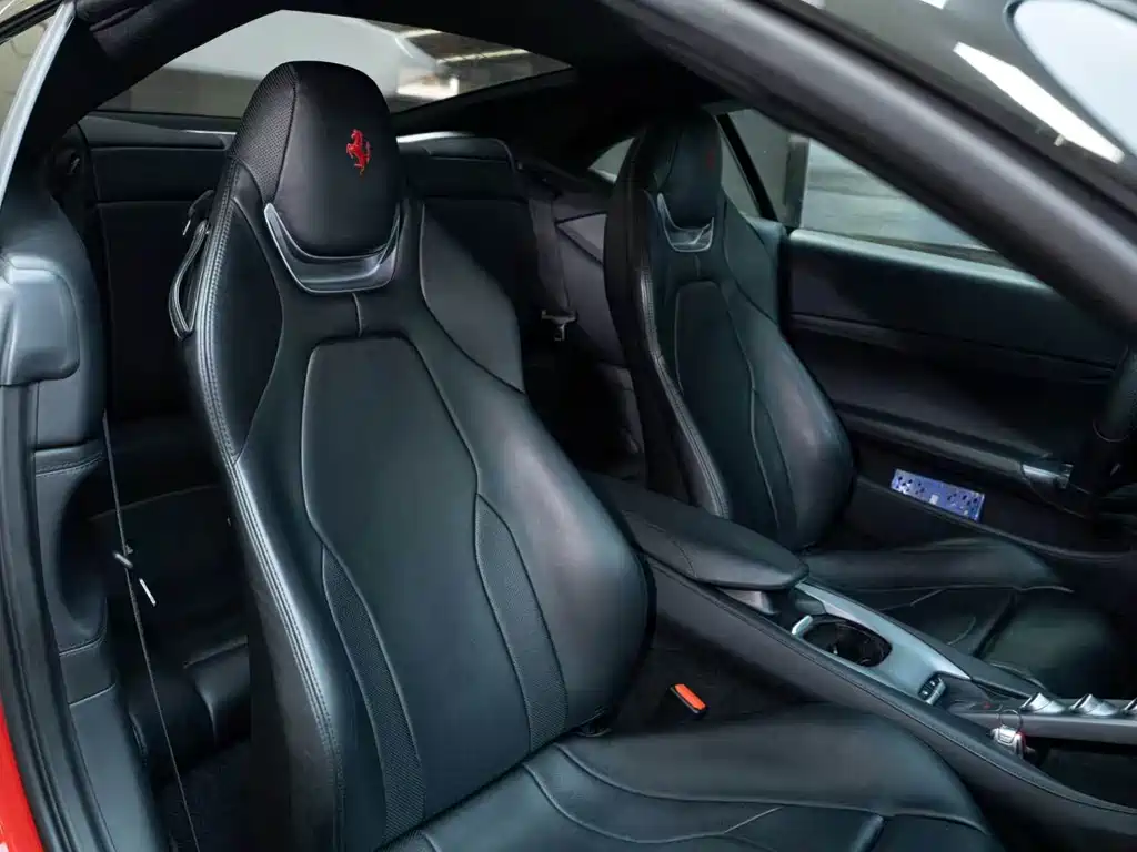 Ferrari Portofino — миниатюра 7