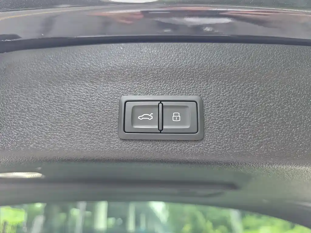Audi A6 (Import) — миниатюра 18