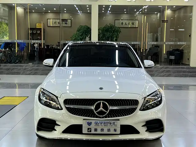 MERCEDES BENZ C CLASS