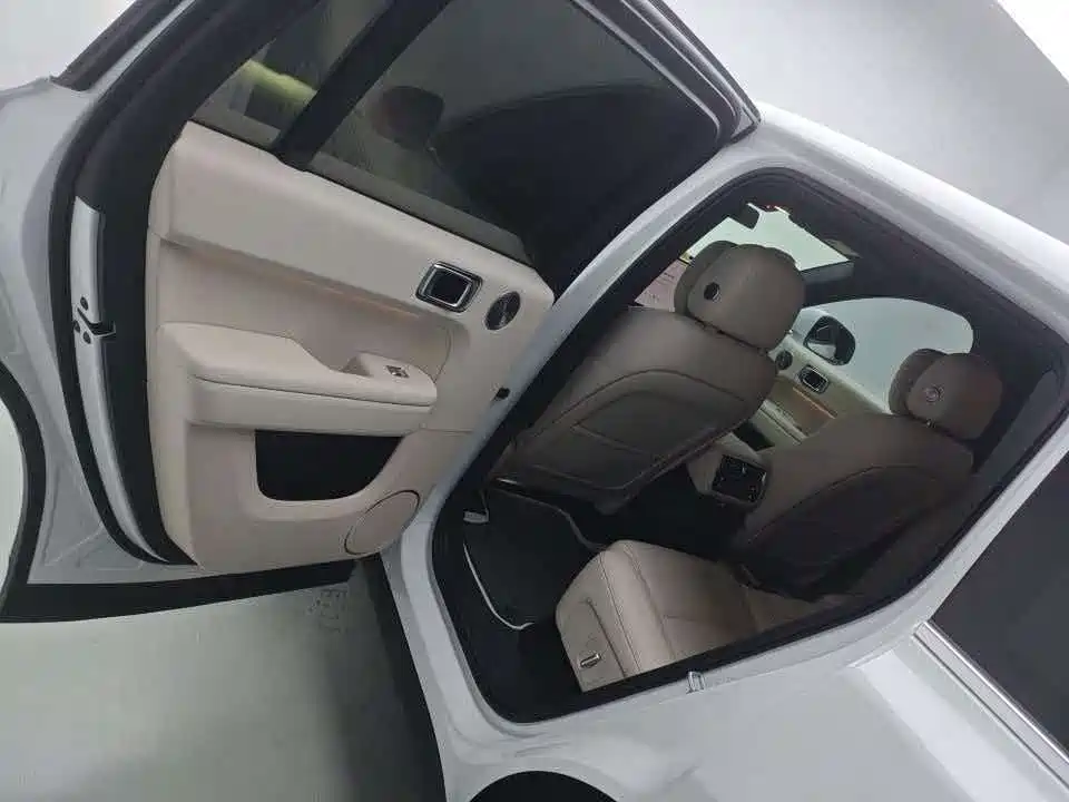Li Auto Li L6 — миниатюра 4
