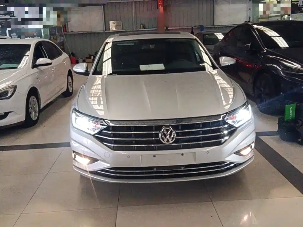 Volkswagen Sagitar — миниатюра 3