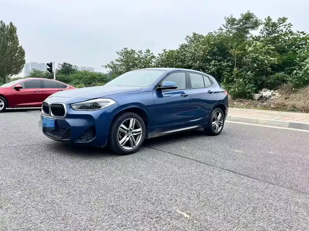 Купить BMW X2