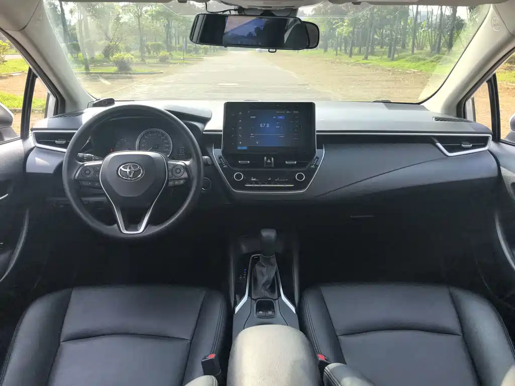 Toyota Corolla — миниатюра 12